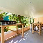 Familiale à Biarritz, Parc Privé, Pelote Basque&boulodrome Bed and breakfast 3*