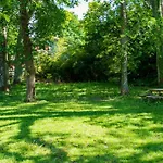 Familiale à Biarritz, Parc Privé, Pelote Basque&boulodrome Bed and breakfast 3*