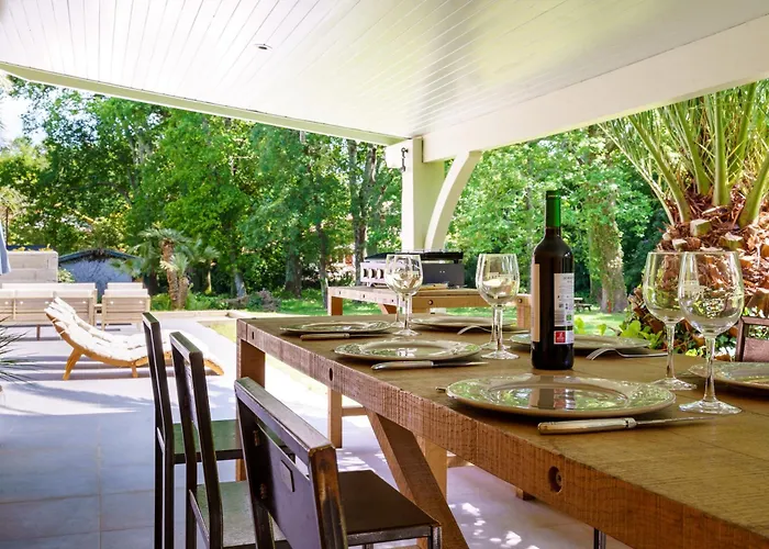 Couette-café Familiale à Biarritz, Parc Privé, Pelote Basque&boulodrome 4*