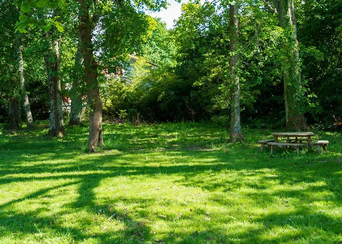 Familiale à Biarritz, Parc Privé, Pelote Basque&boulodrome Couette-café 4*