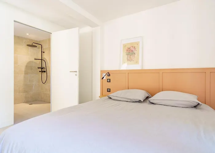 Familiale à Biarritz, Parc Privé, Pelote Basque&boulodrome Couette-café Biarritz