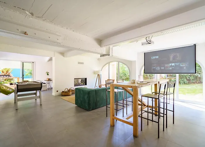 Familiale à Biarritz, Parc Privé, Pelote Basque&boulodrome 4*