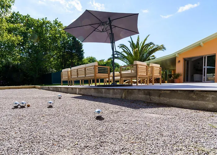 Familiale à Biarritz, Parc Privé, Pelote Basque&boulodrome 4* Biarritz