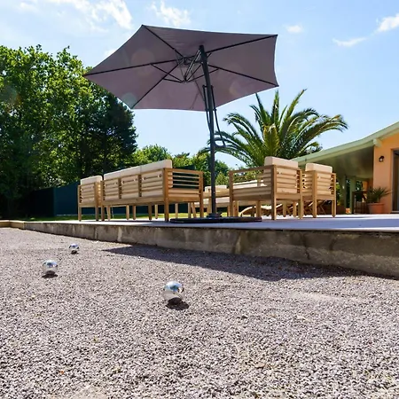 La Conciergerie A Biarritz, Avec Fronton Pour Pelote Basque, Boulodrome, Bar-comptoir * Biarritz