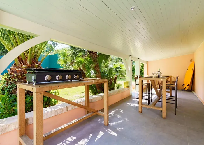 Familiale A Biarritz, Parc Prive, Pelote Basque & Boulodrome Panzió 4*