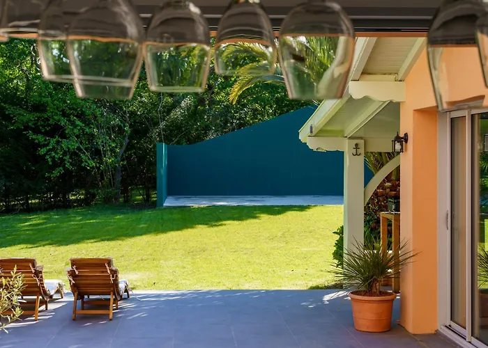 Panzió Familiale A Biarritz, Parc Prive, Pelote Basque & Boulodrome 4*